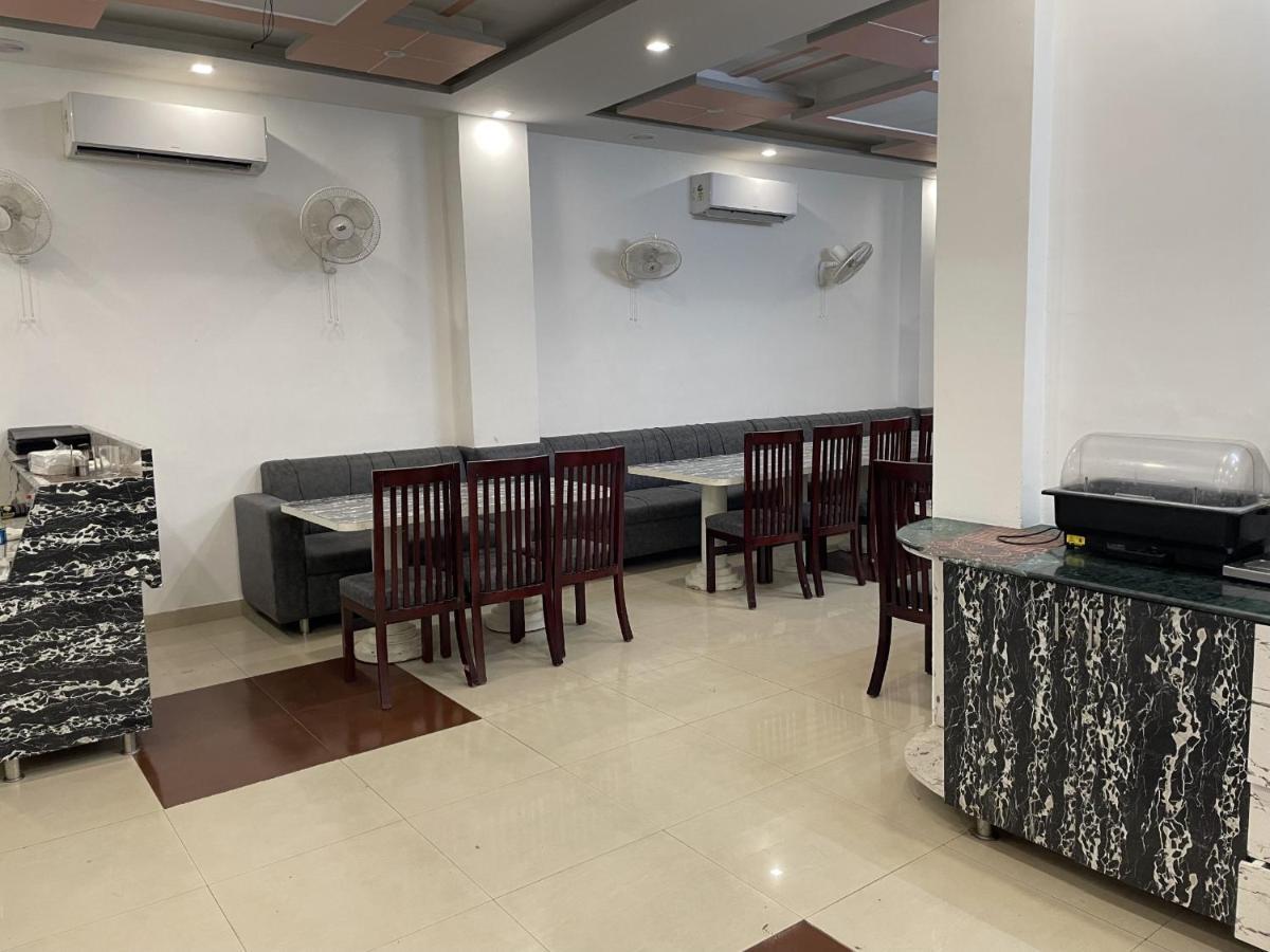 Sumedha G Village Resort And Spa Raiwala Eksteriør billede